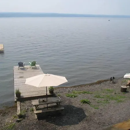 Lakeside Home W/Sunset View, 6 Kayaks &Peddleboat